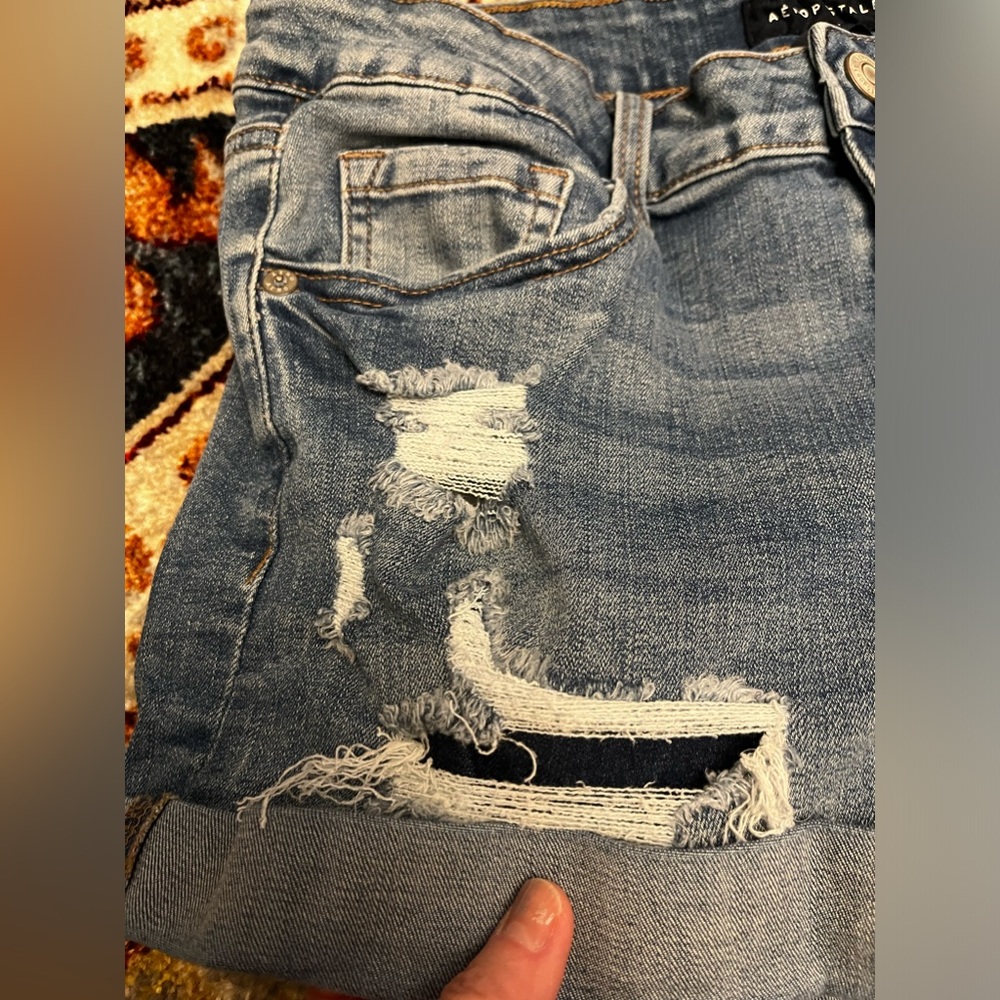 Aeropostale Seriously Stretchy Low-Rise Denim Midi Shorts - Picture 6 of 13